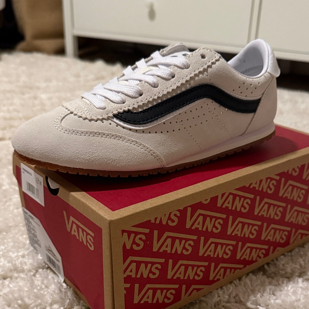 Vans  Women’s White Suede Sneakers with Black Side Stripe